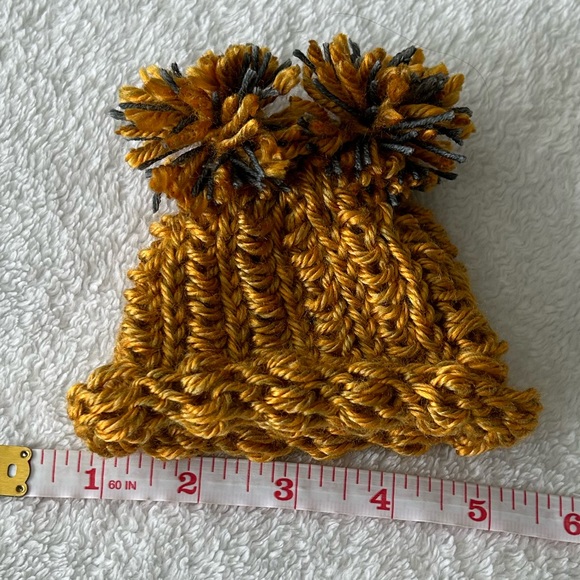 Yellow & Gray Knitted Newborn Baby Beanie Hat - Picture 2 of 3